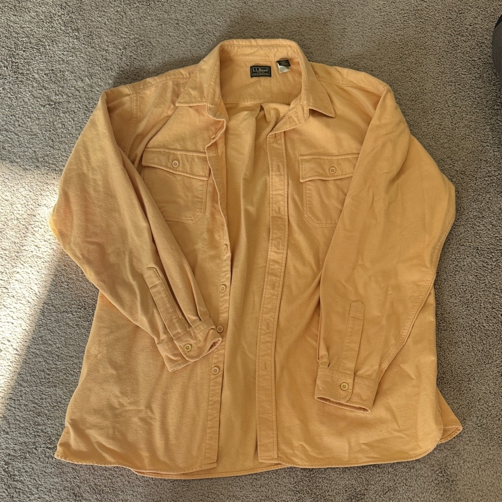 Casual Button-Up Shirt in Light Orange